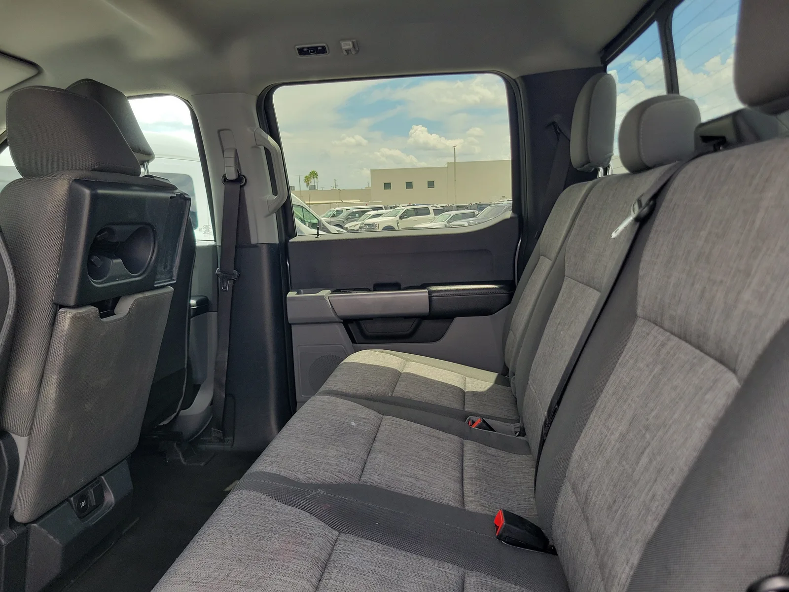 2023 Ford Super Duty F-250 SRW XL 4WD photo 14