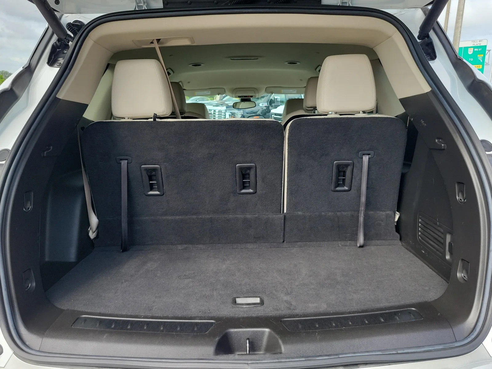 2024 Buick Enclave Essence photo 16