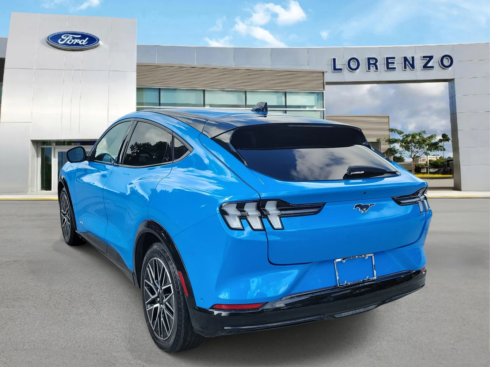 2024 Ford Mustang Mach-E Premium photo 7