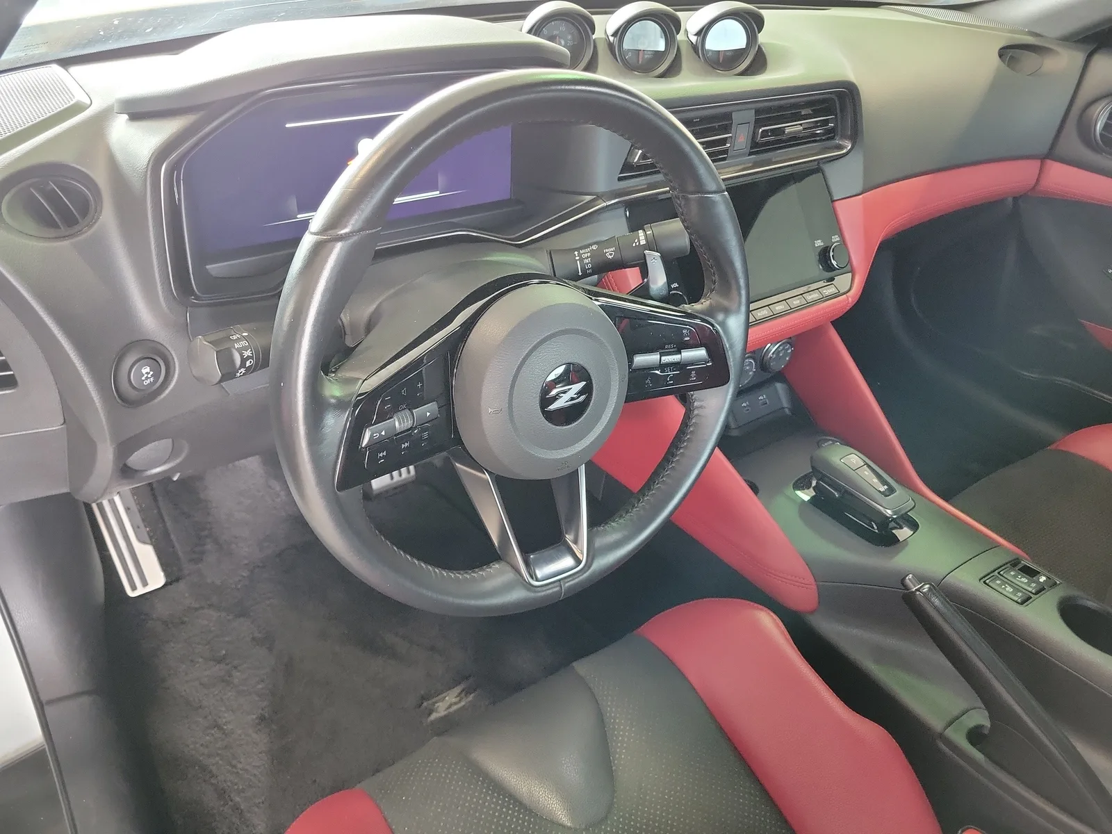 2024 Nissan Z Performance photo 9