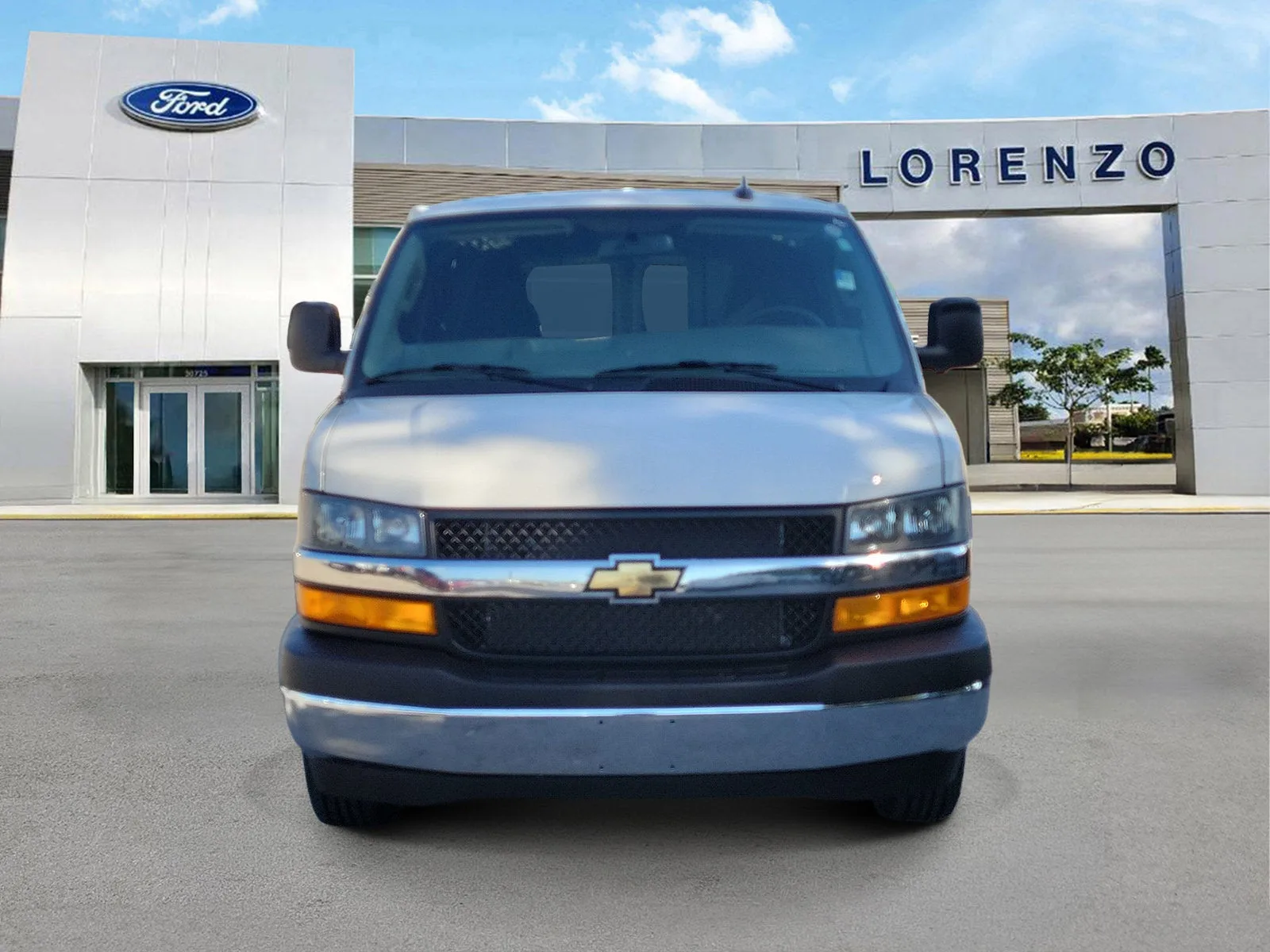 2025 Chevrolet Express Cargo Van Work Van photo 2
