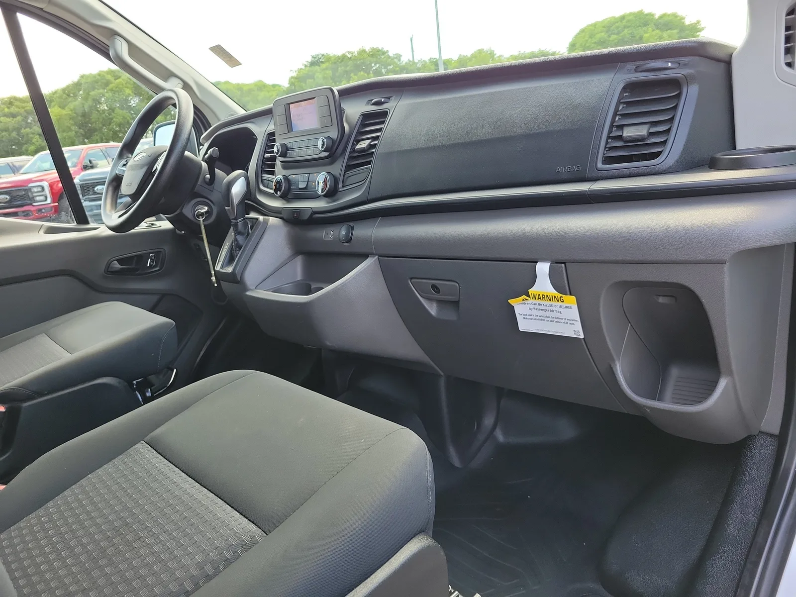 2025 Ford Transit Cargo Van Base photo 19