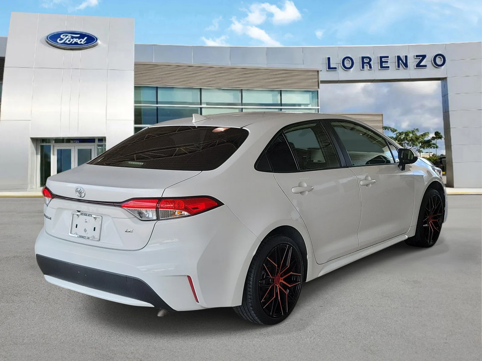 2021 Toyota Corolla LE photo 4