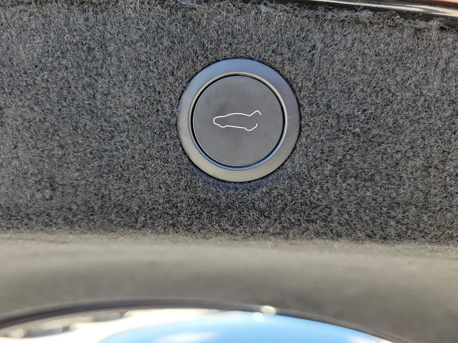 2025 Tesla Model 3 Long Range photo 11