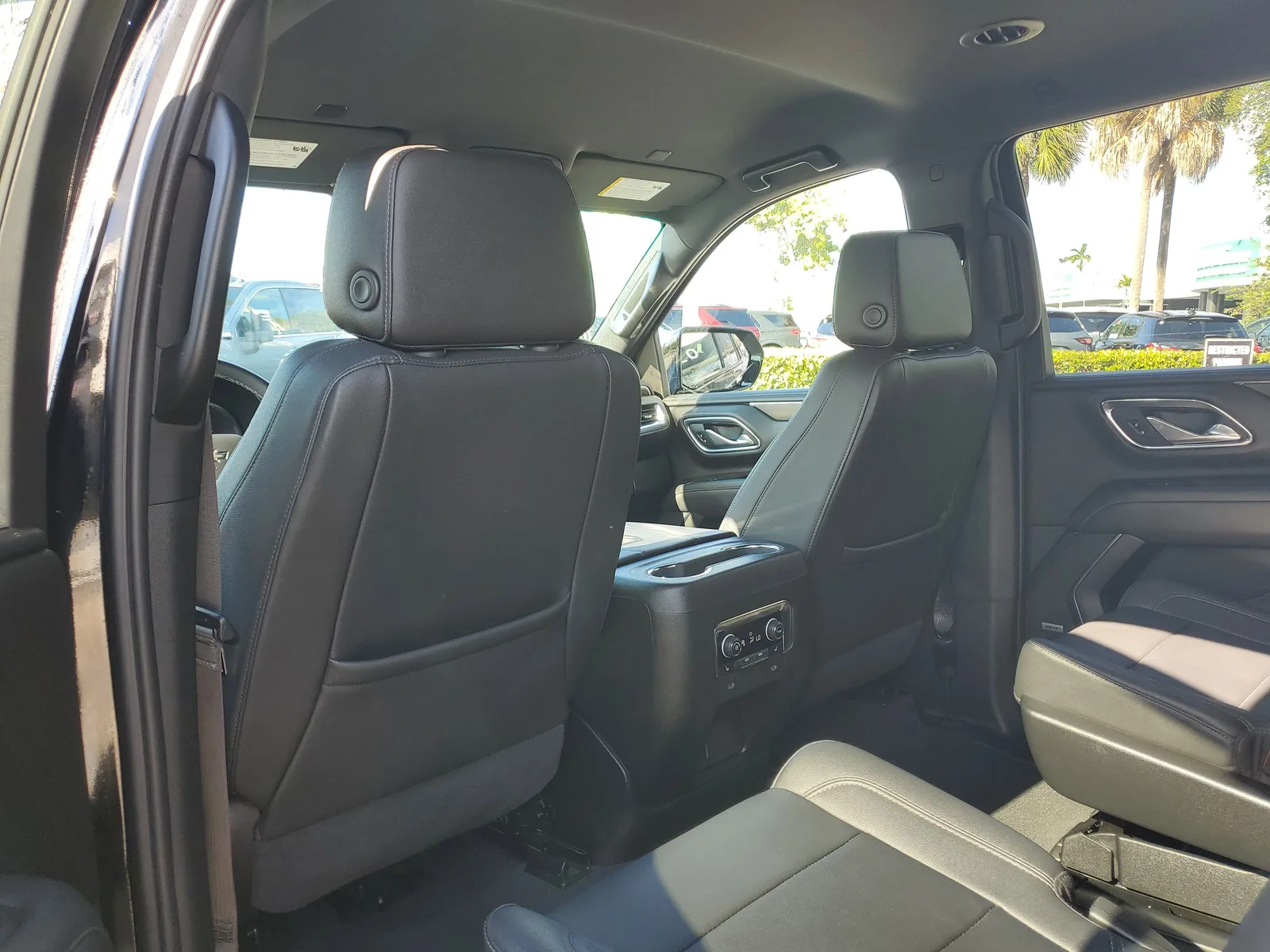 2023 Chevrolet Tahoe Z71 photo 15