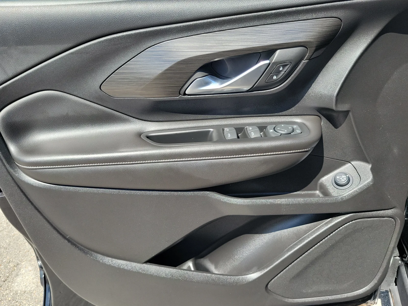 2022 GMC Terrain SLE photo 18