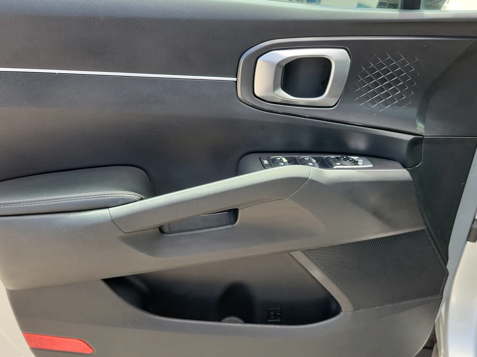 2021 Kia Sorento S photo 22