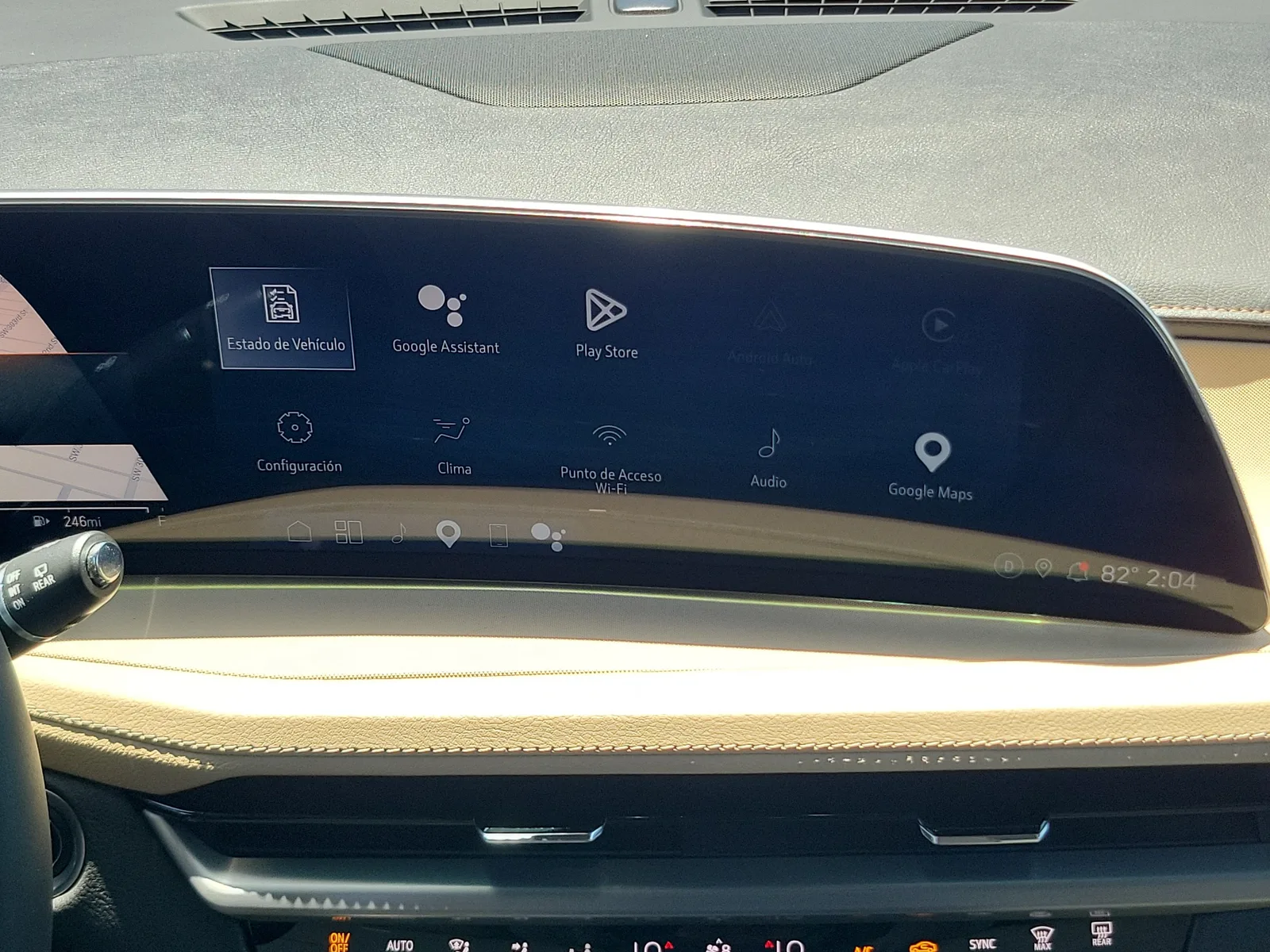 2024 Cadillac XT4 FWD Luxury photo 10