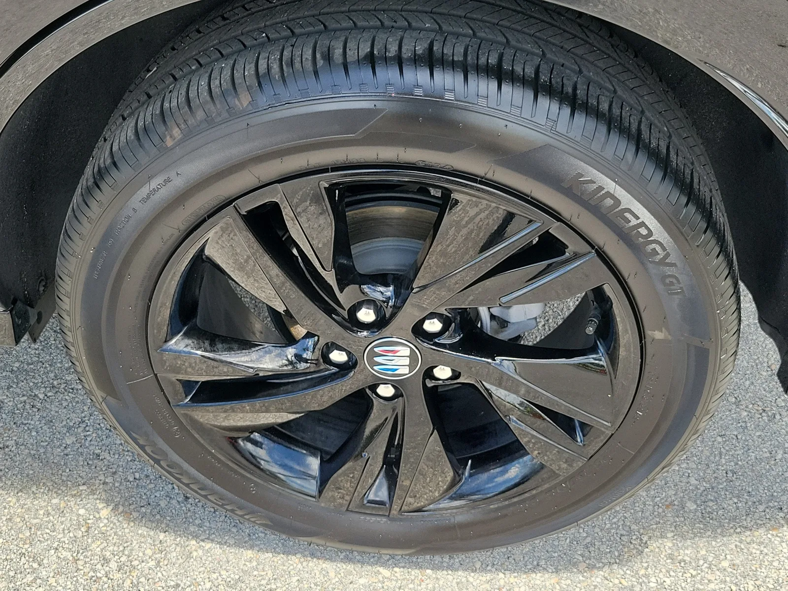2025 Buick Encore GX Sport Touring photo 28