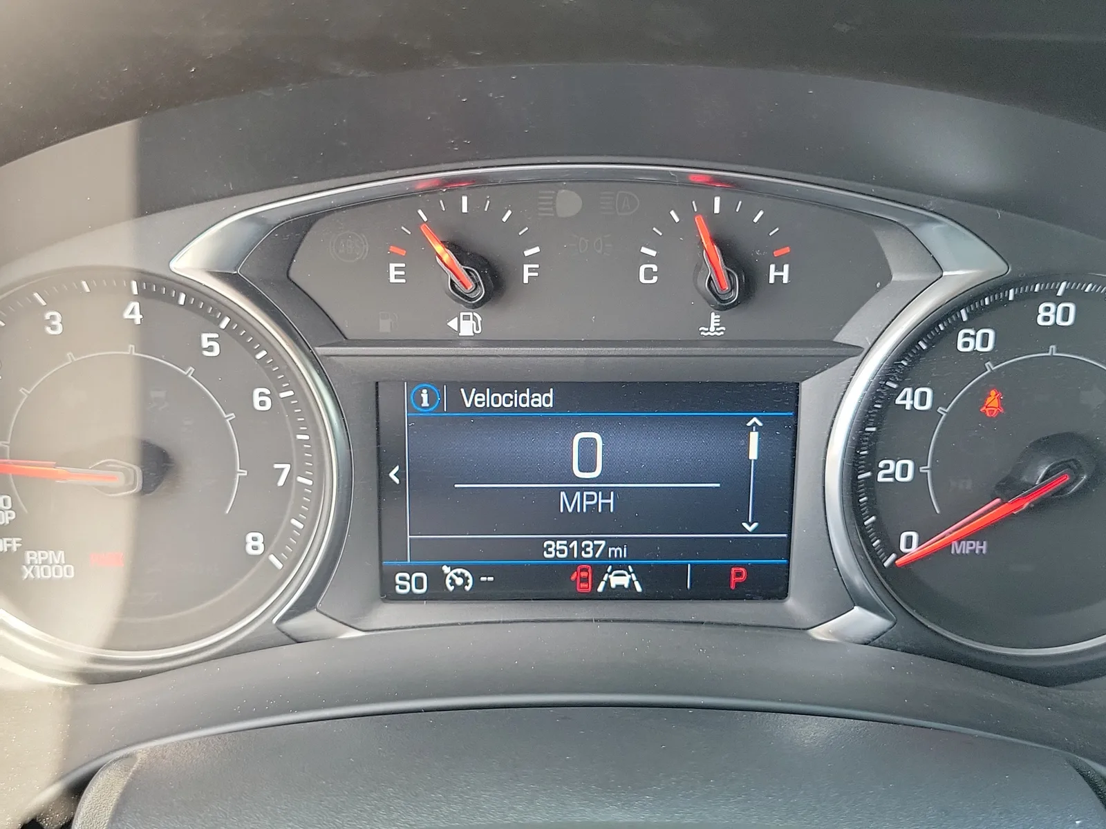2024 GMC Terrain SLE photo 25