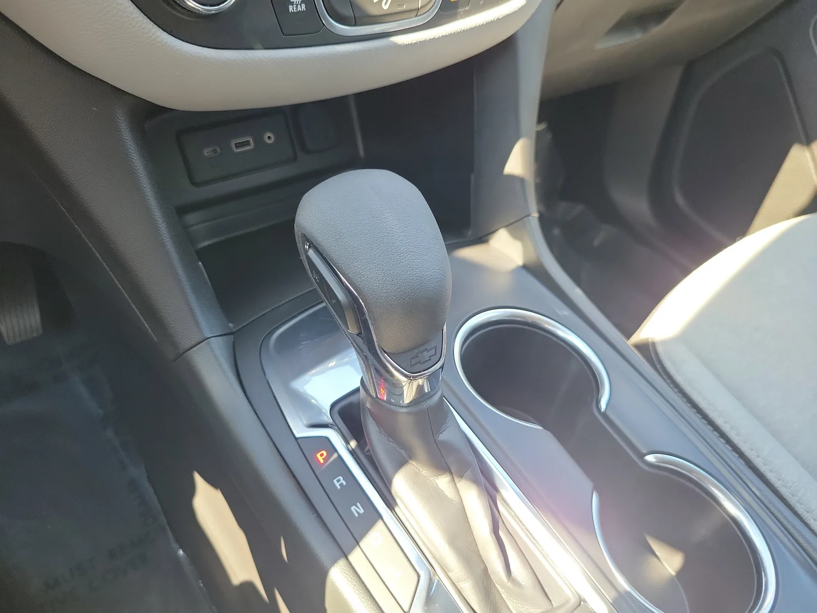 2024 Chevrolet Equinox LS photo 21