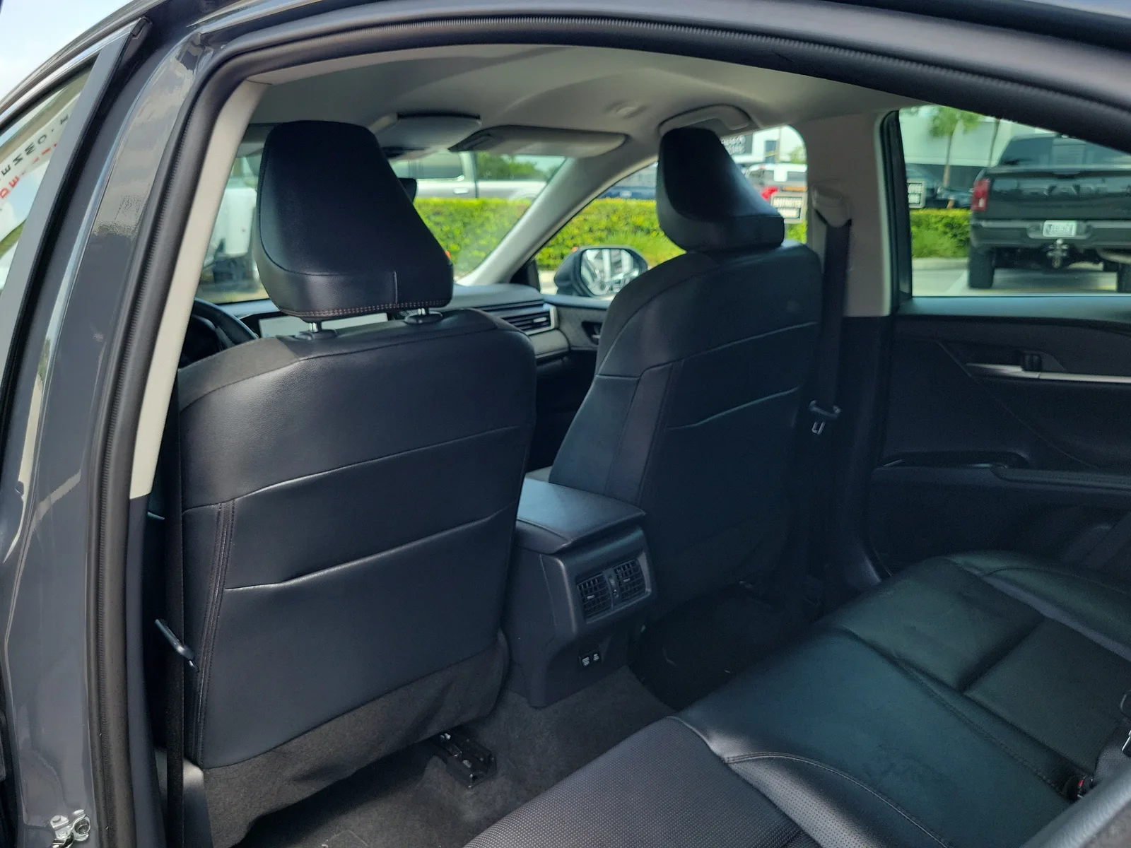 2026 Toyota Camry LE photo 14