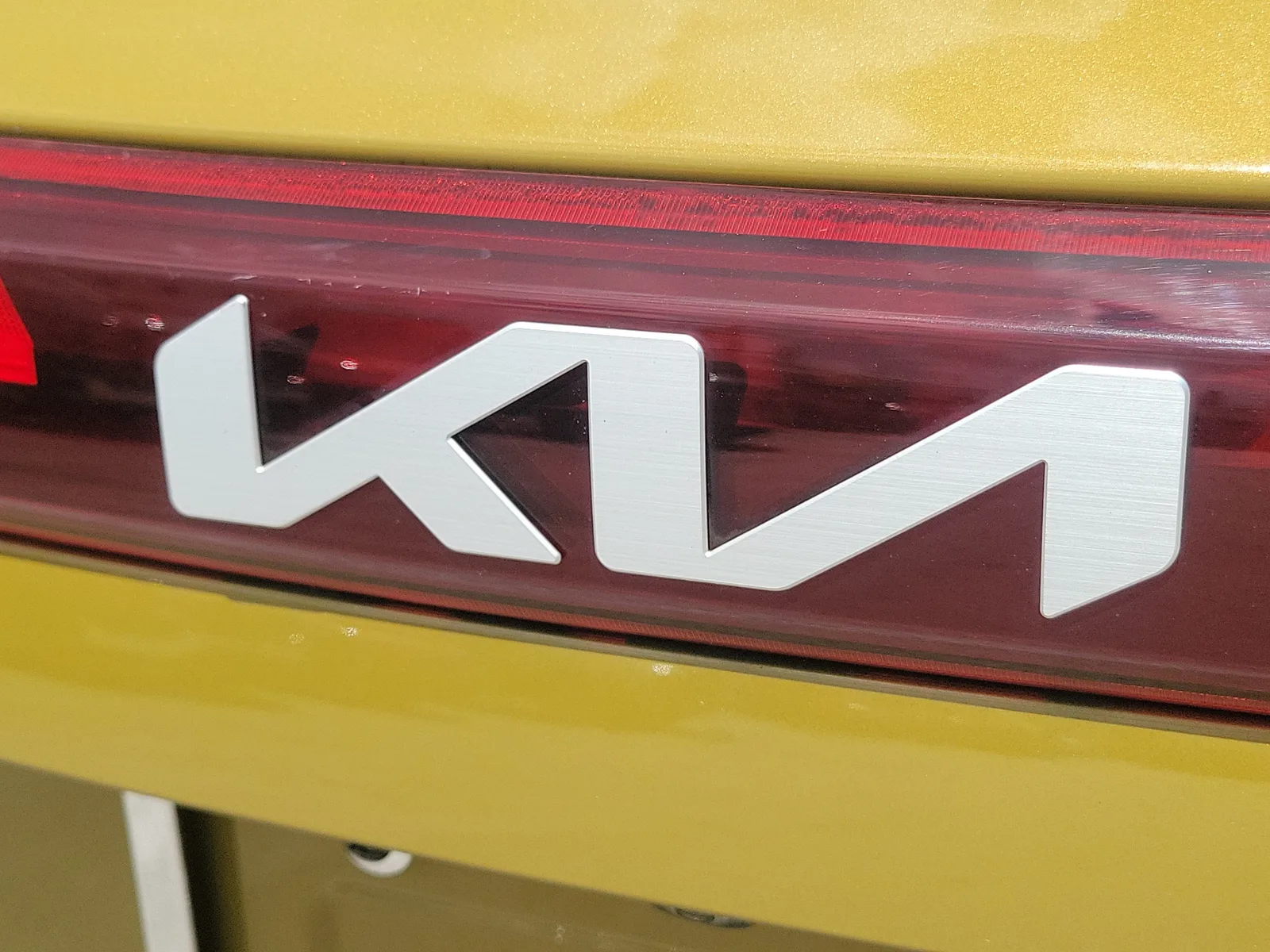 2024 Kia Seltos SX 4WD photo 31