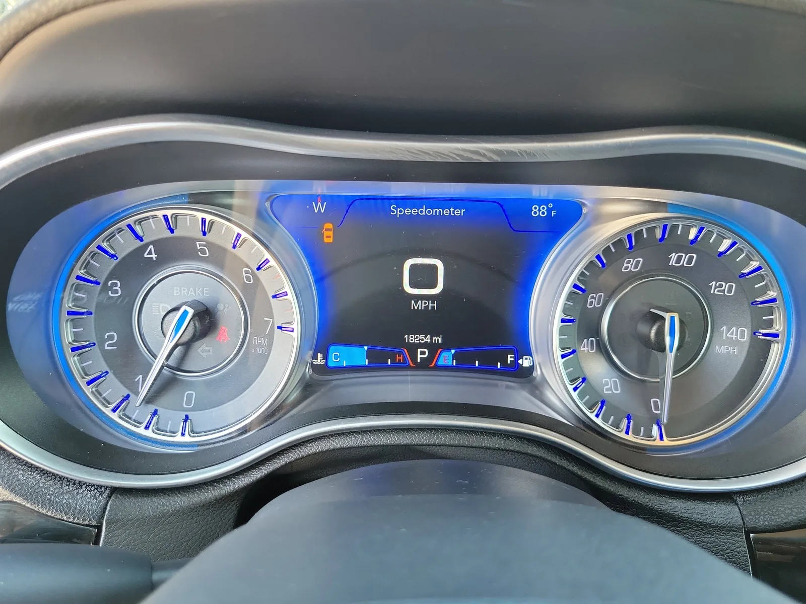 2023 Chrysler 300 Touring L photo 24