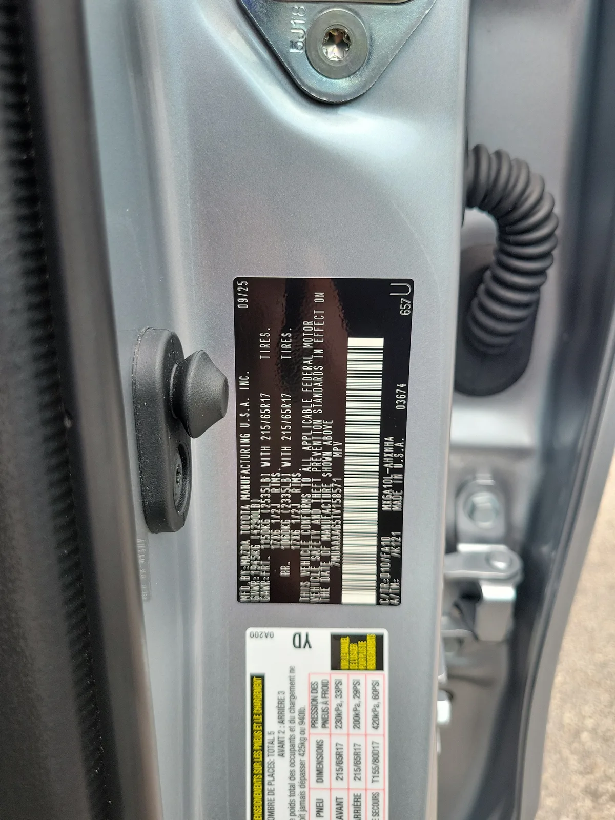 2026 Toyota Corolla Cross L photo 28