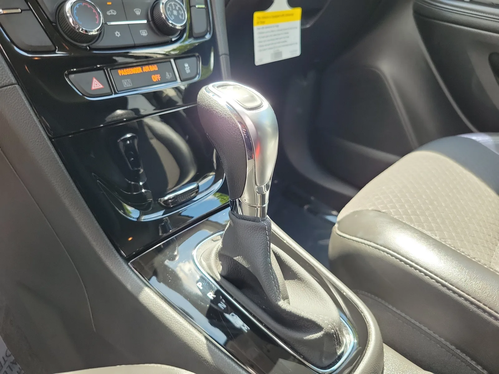 2019 Buick Encore Preferred photo 22