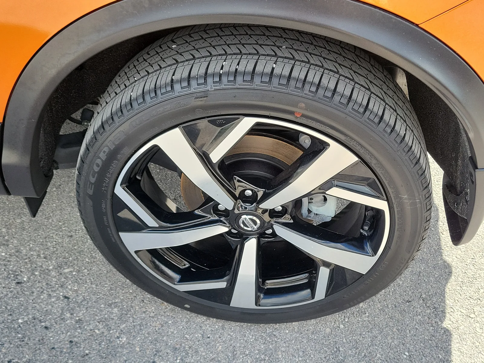 2022 Nissan Rogue Sport SL 4WD photo 9