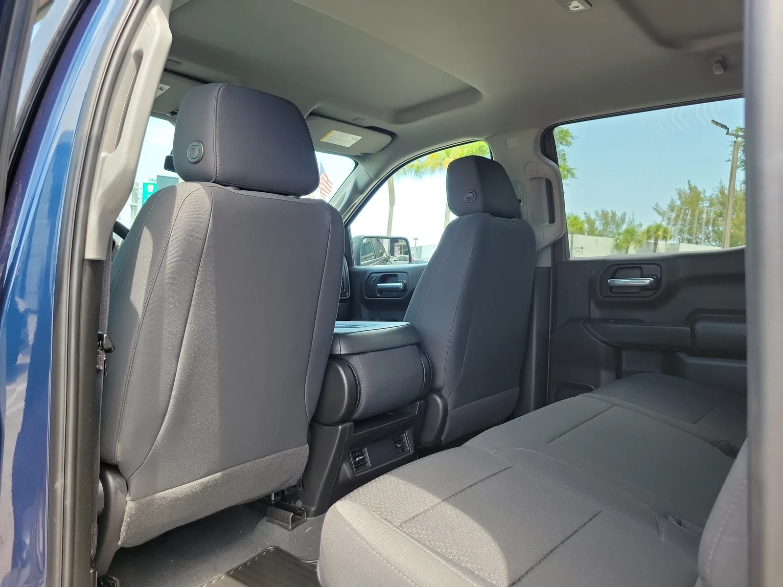 2021 Chevrolet Silverado 1500 Custom Trail Boss photo 13
