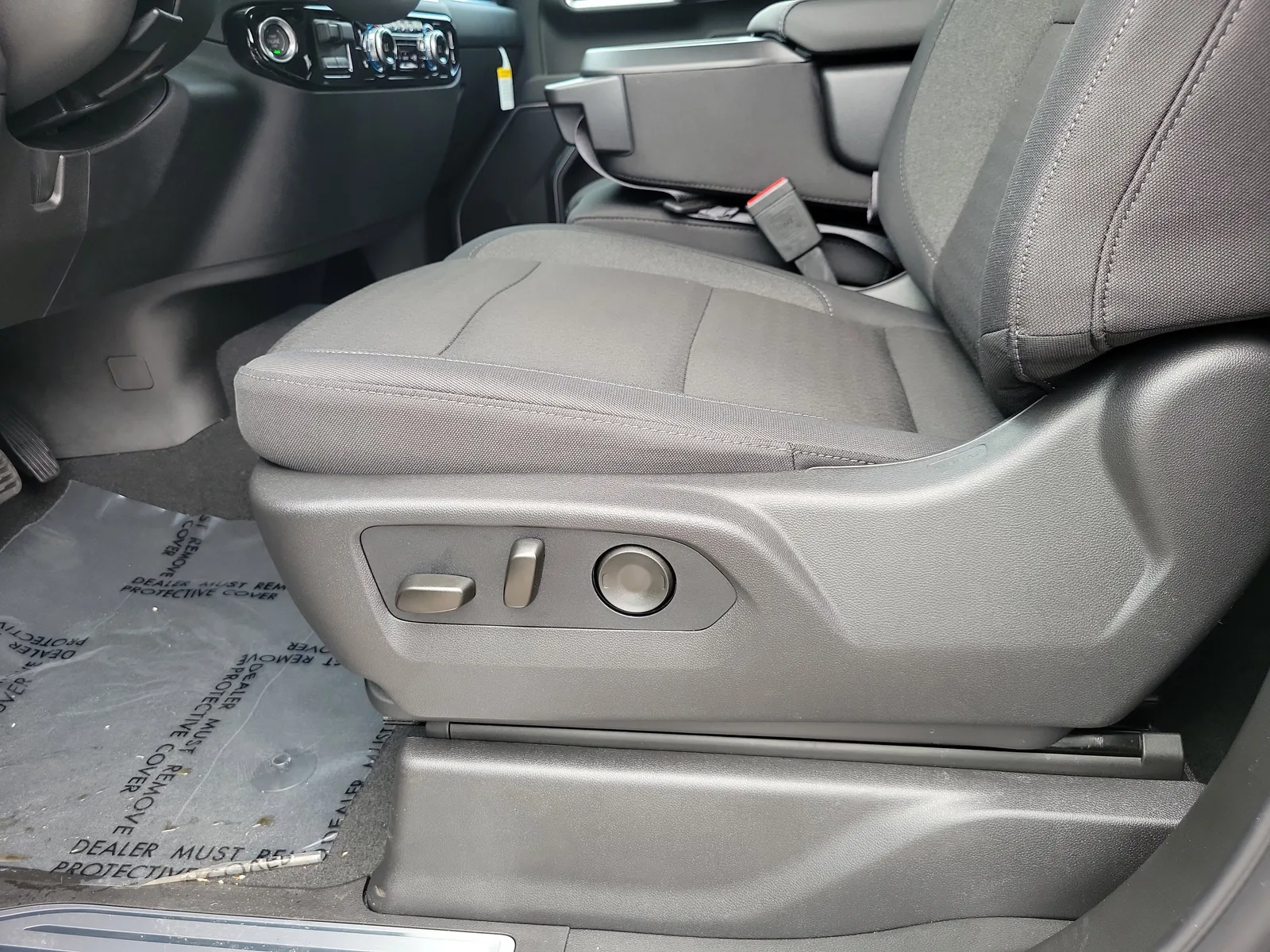 2026 GMC Sierra 1500 Elevation photo 13