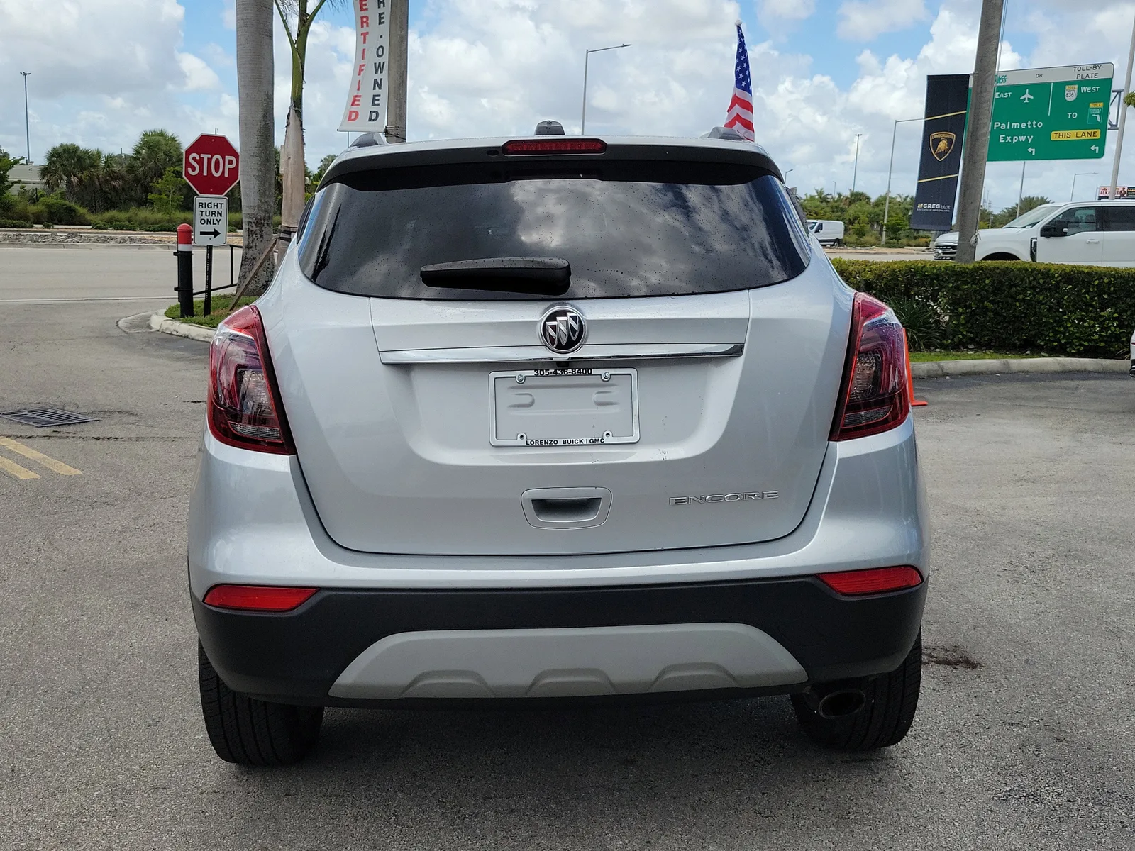 2022 Buick Encore Preferred photo 6
