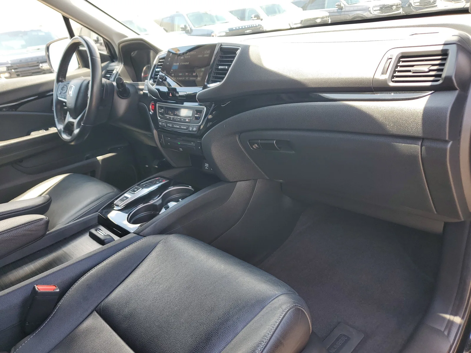2022 Honda Pilot Touring 7-Passenger photo 21