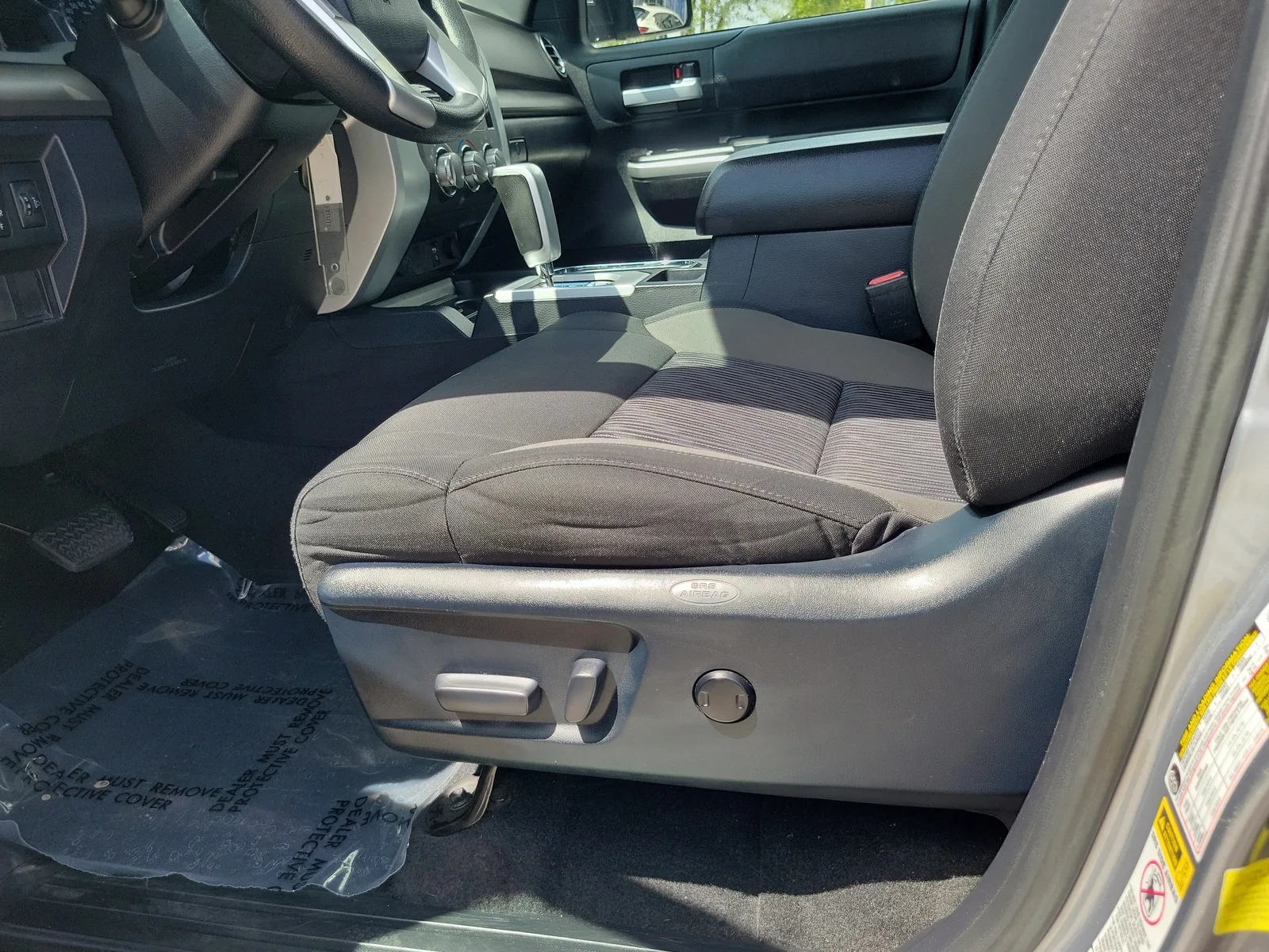 2017 Toyota Tundra 2WD SR photo 12