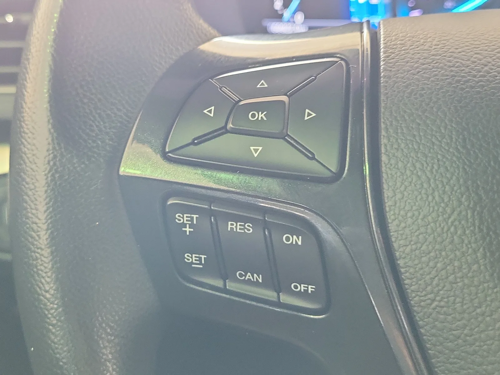 2019 Ford Explorer XLT photo 21