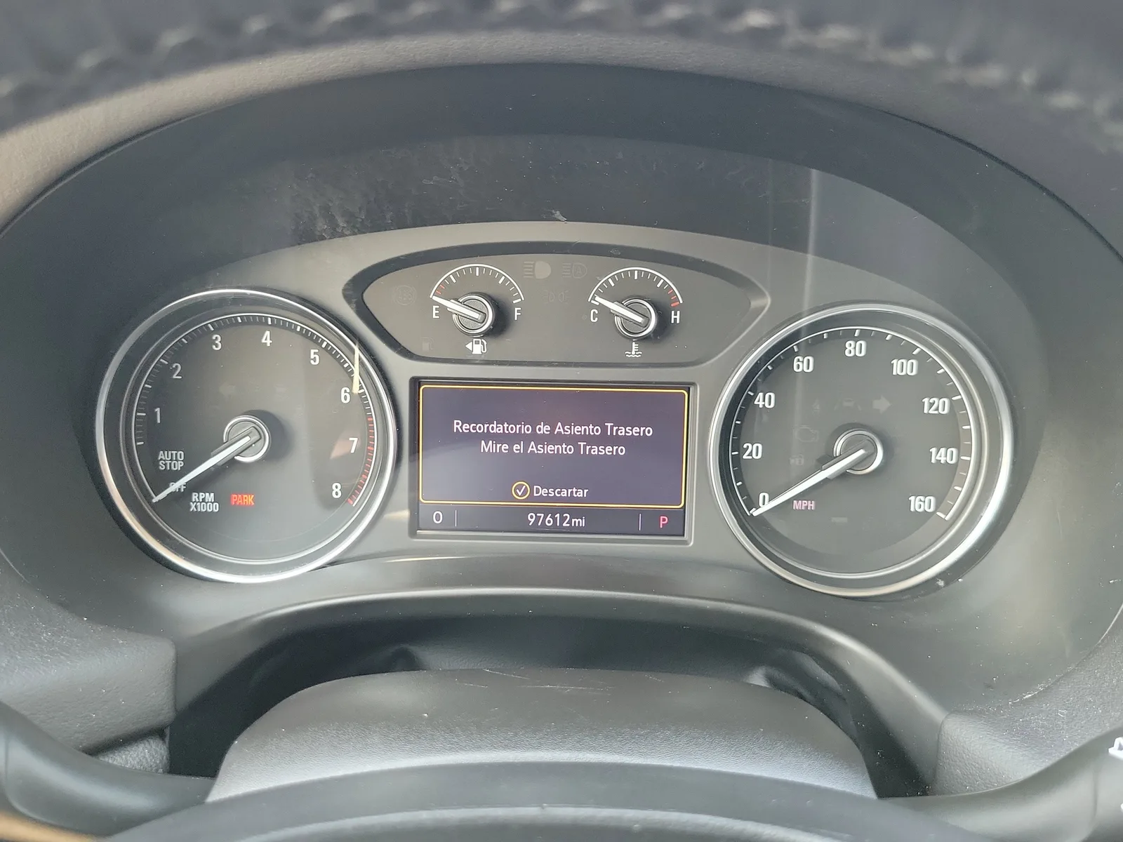2020 Buick Enclave Essence photo 27