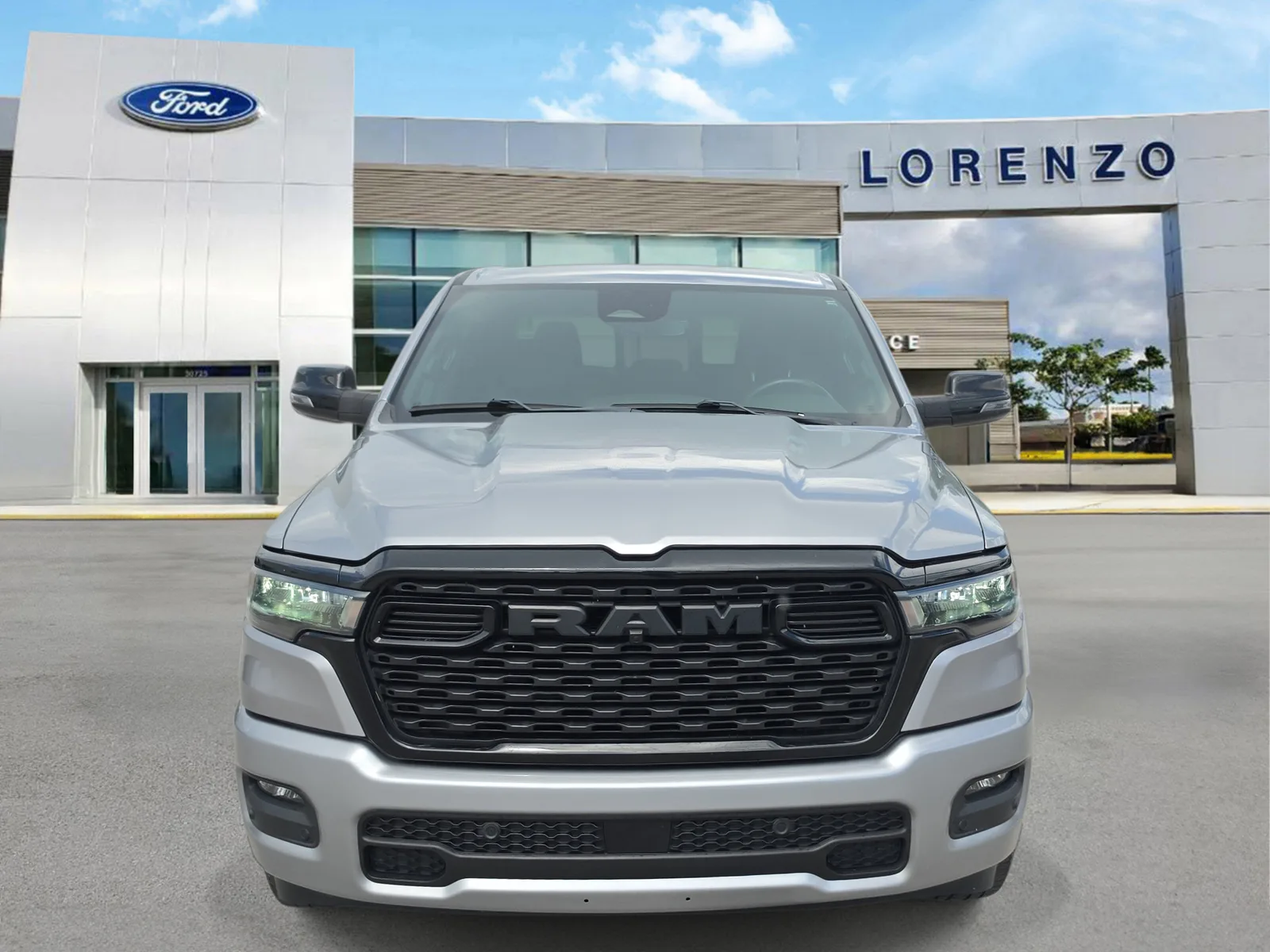 2025 RAM 1500 Big Horn photo 2