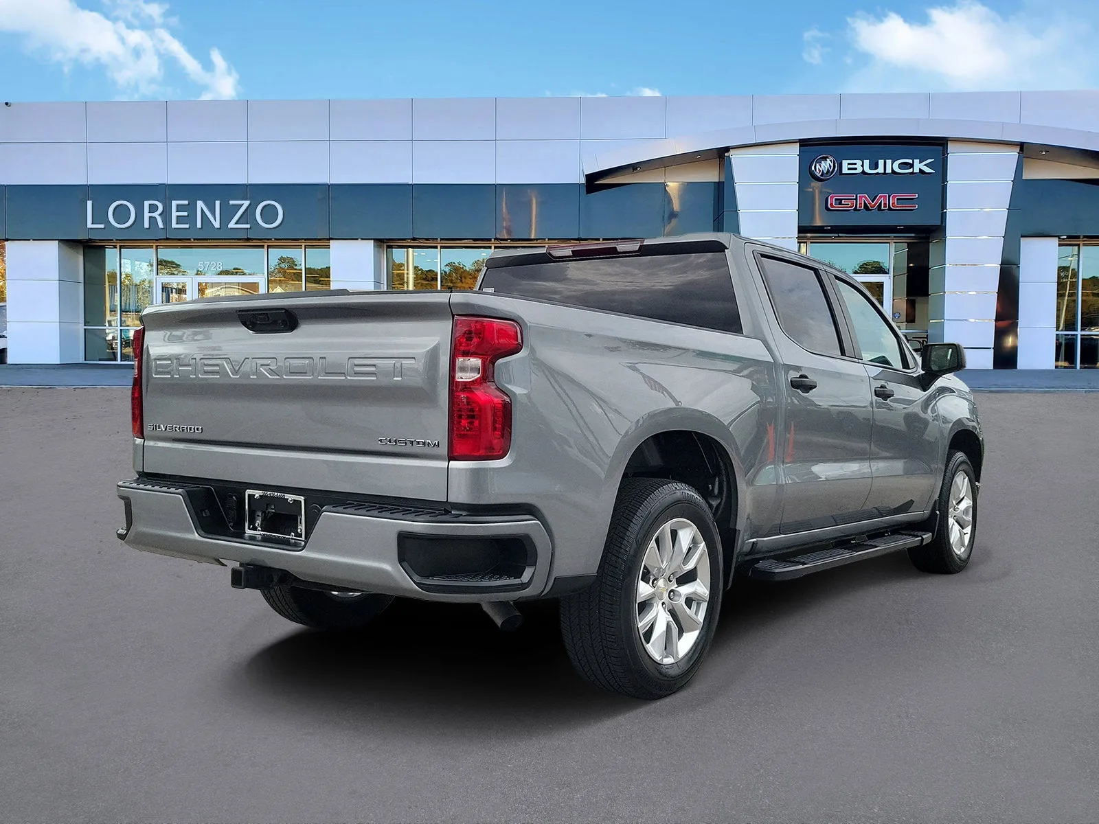 2024 Chevrolet Silverado 1500 Custom photo 5