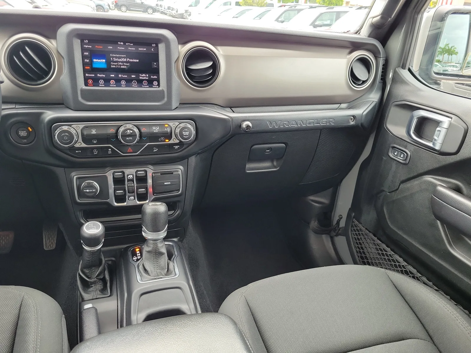 2020 Jeep Wrangler Unlimited Willys 4WD Diesel photo 18