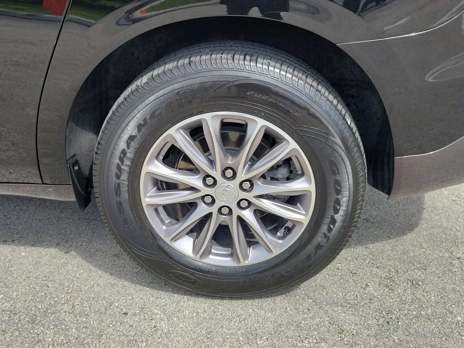2022 Buick Enclave Essence photo 27