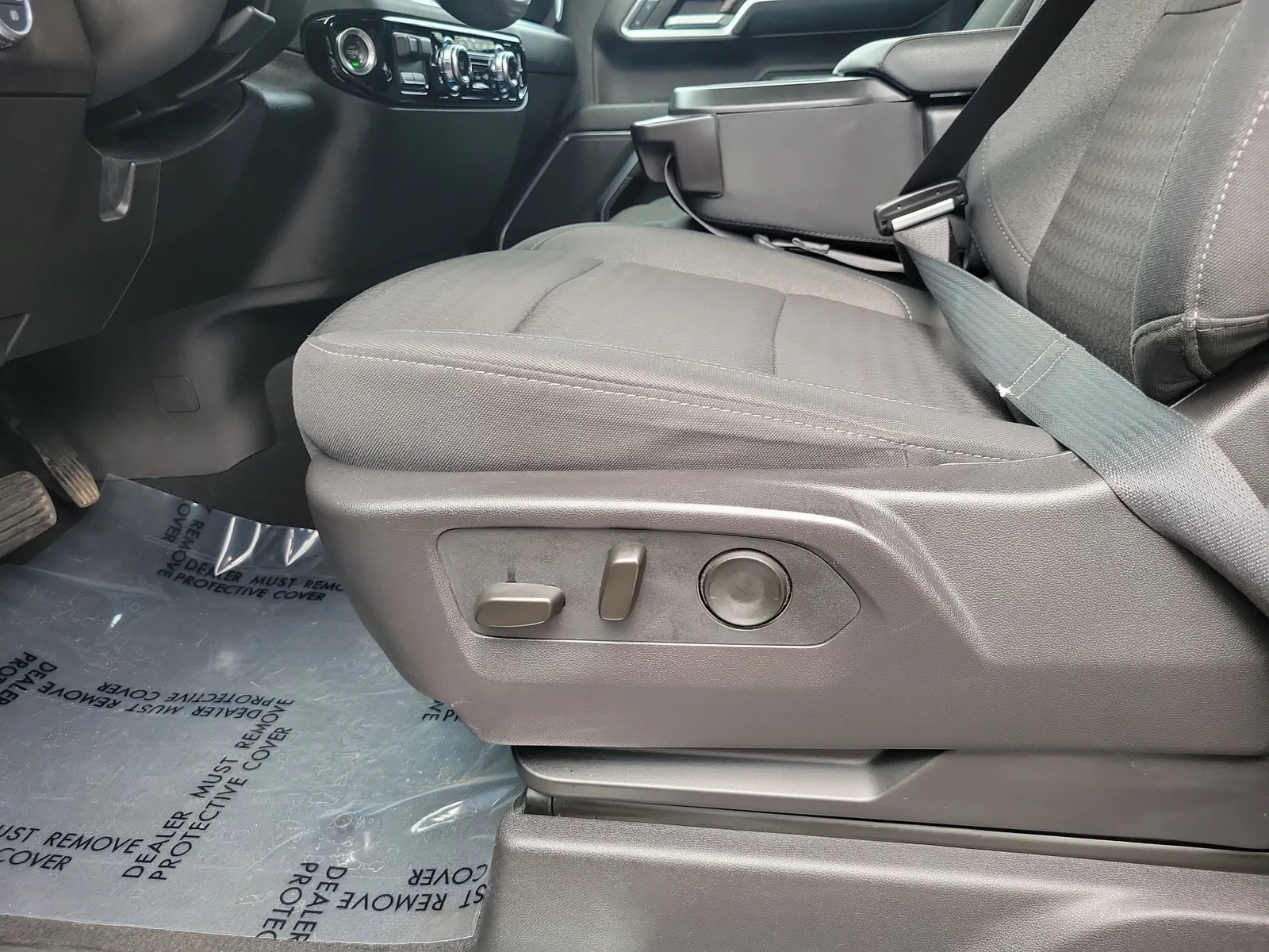 2024 GMC Sierra 1500 Elevation photo 13
