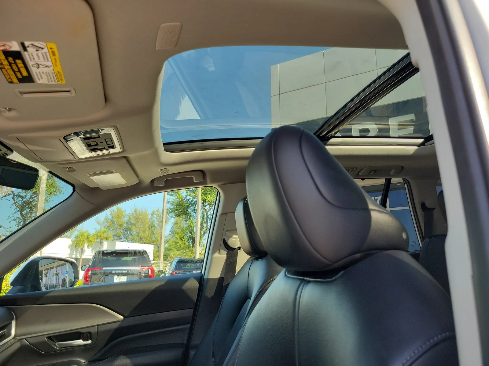 2025 Toyota Grand Highlander Hybrid XLE photo 11