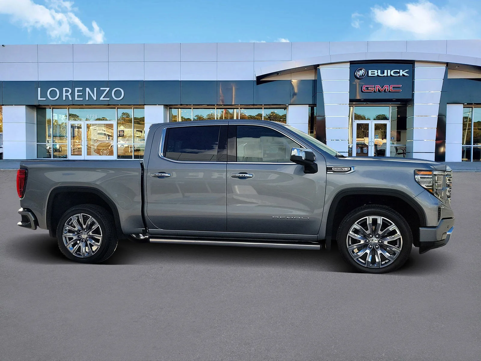 2026 GMC Sierra 1500 Denali photo 4