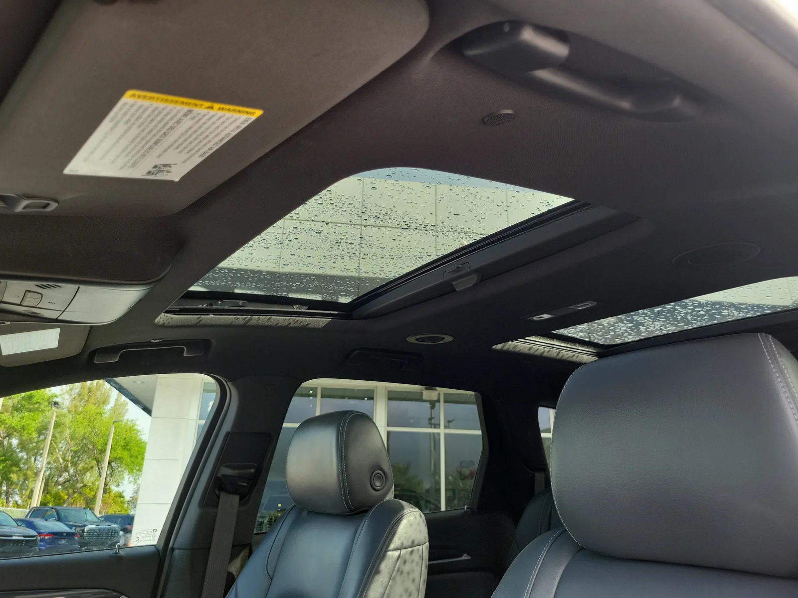 2023 Buick Enclave Premium photo 12