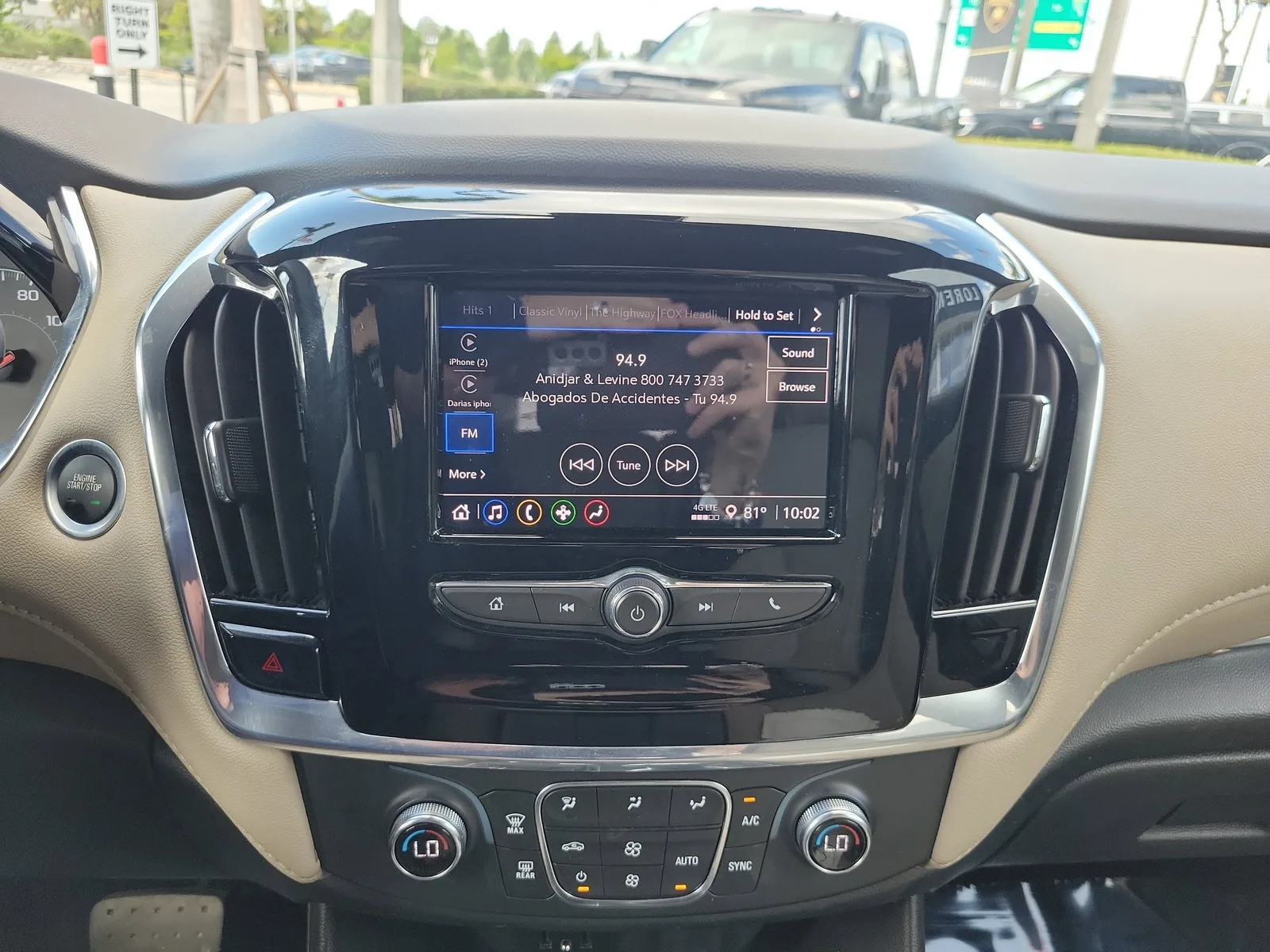 2023 Chevrolet Traverse LS photo 19