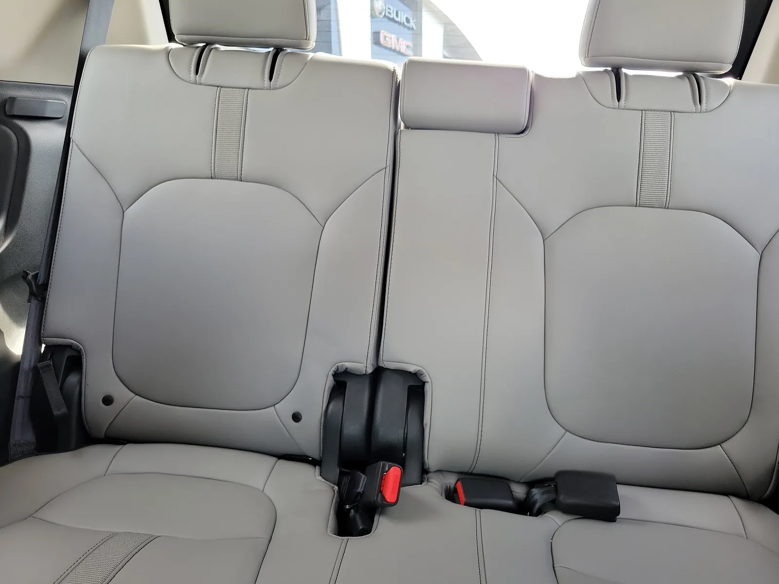 2023 Honda Pilot EX-L 7 Passenger photo 14