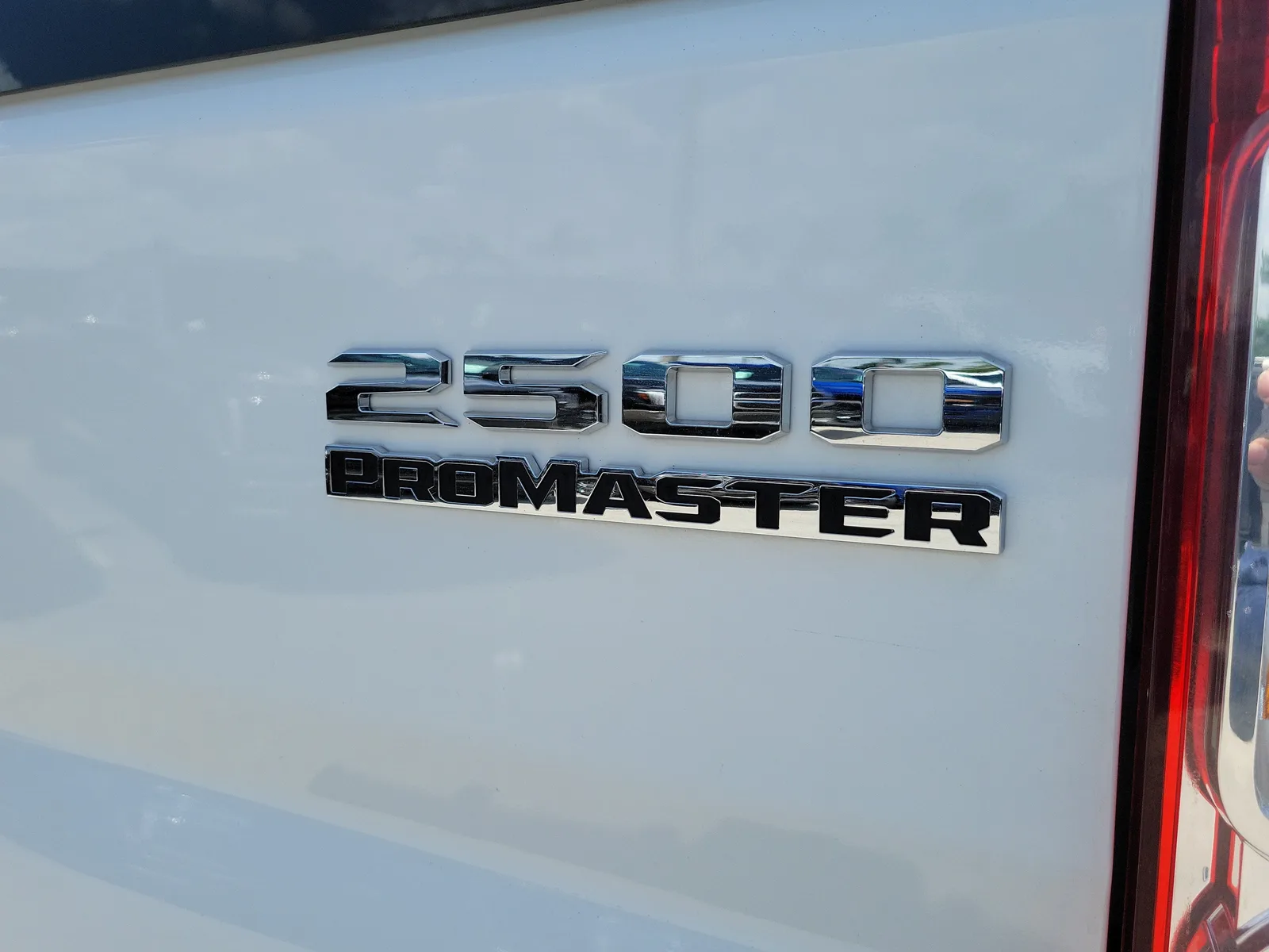 2025 RAM ProMaster Cargo Van Tradesman photo 30