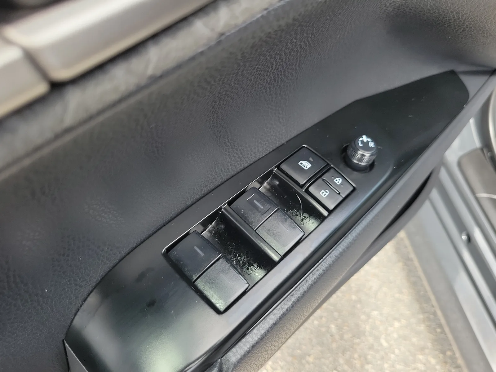 2026 Toyota Camry LE photo 23