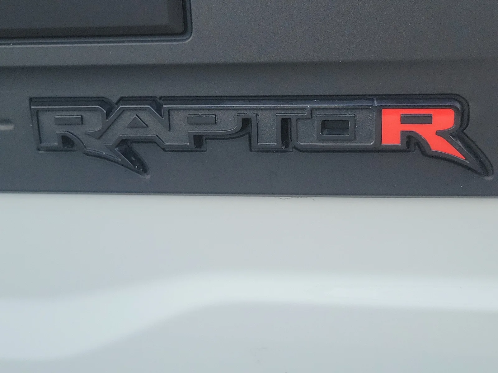 2023 Ford F-150 Raptor 4WD photo 36