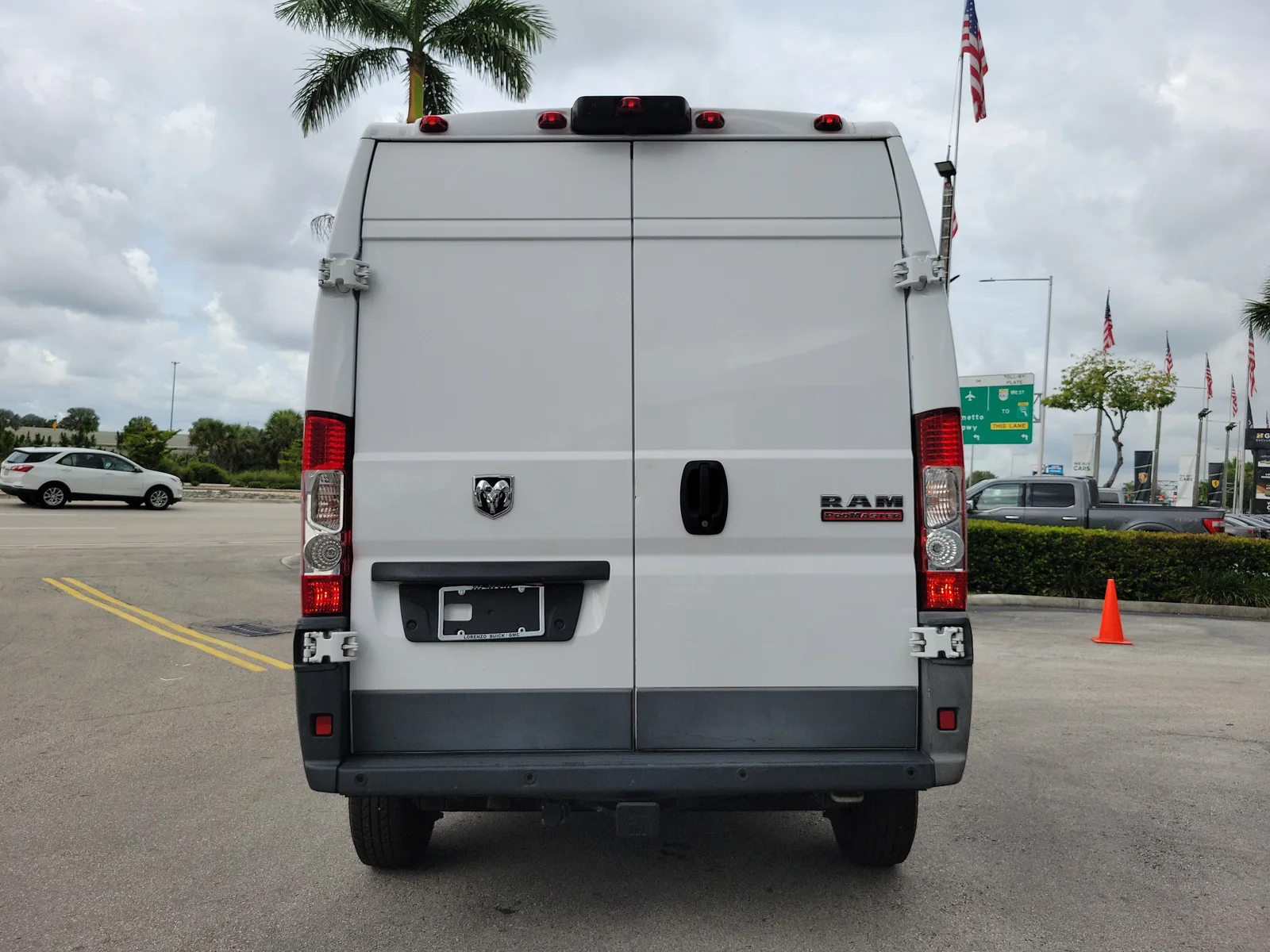 2017 RAM ProMaster Cargo Van NA photo 6