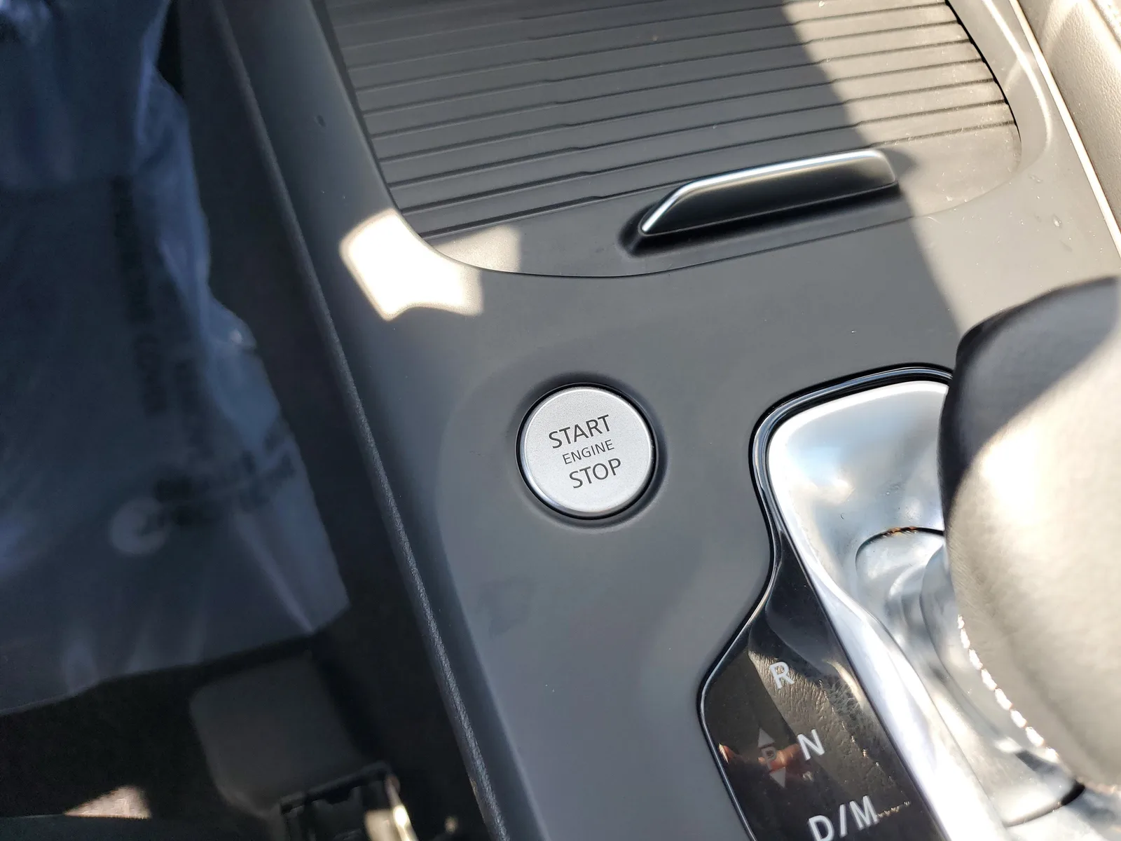 2022 INFINITI QX50 ESSENTIAL photo 24