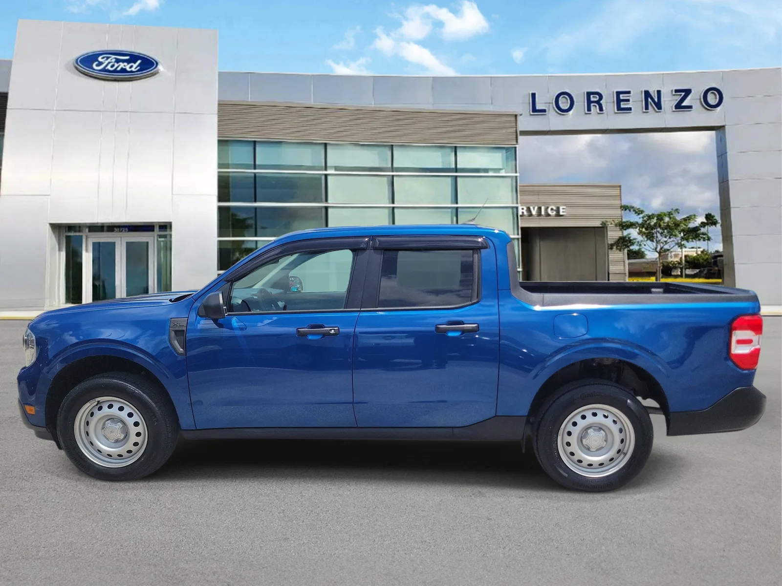 2023 Ford Maverick XL photo 8
