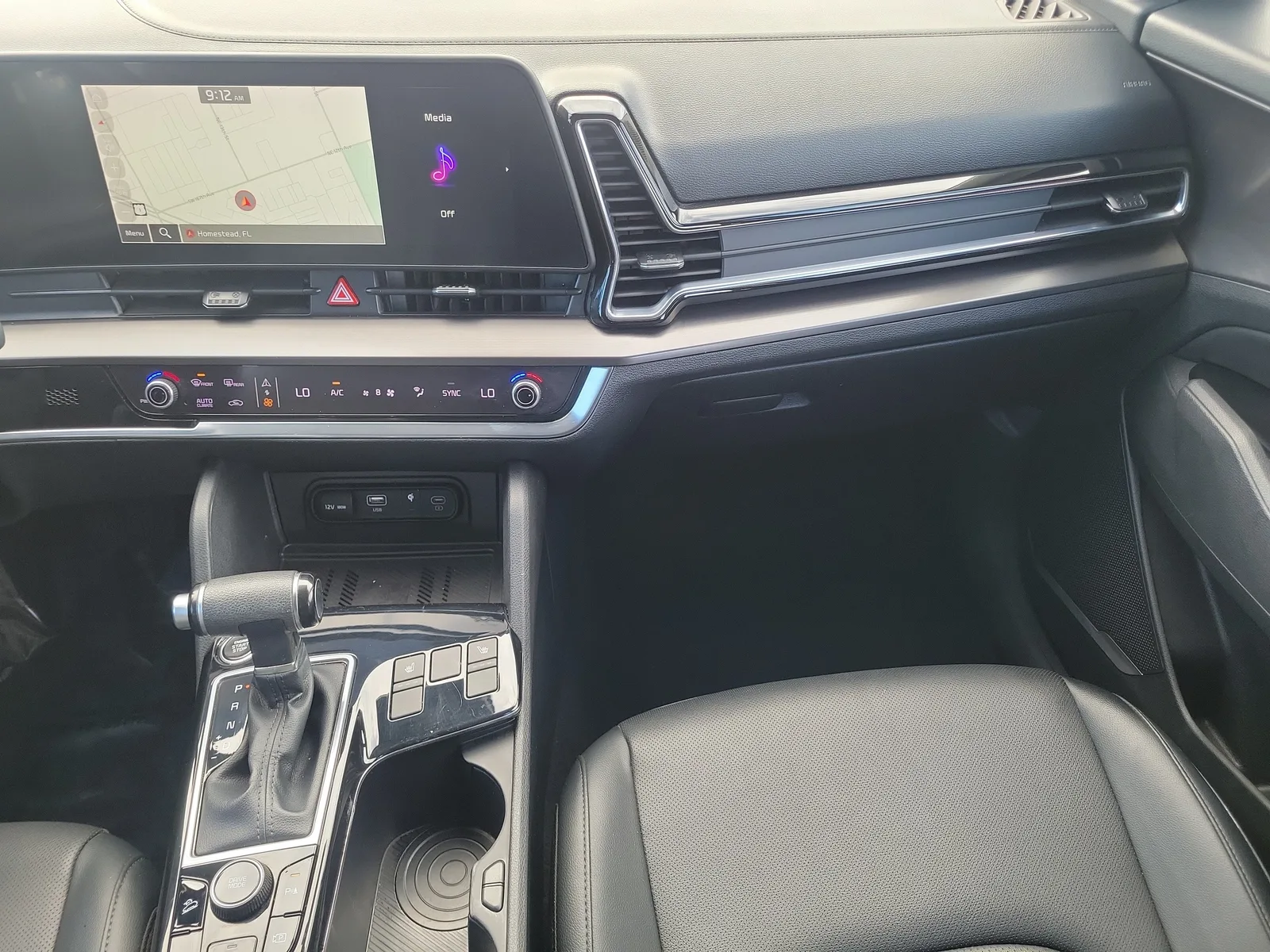 2023 Kia Sportage EX photo 16