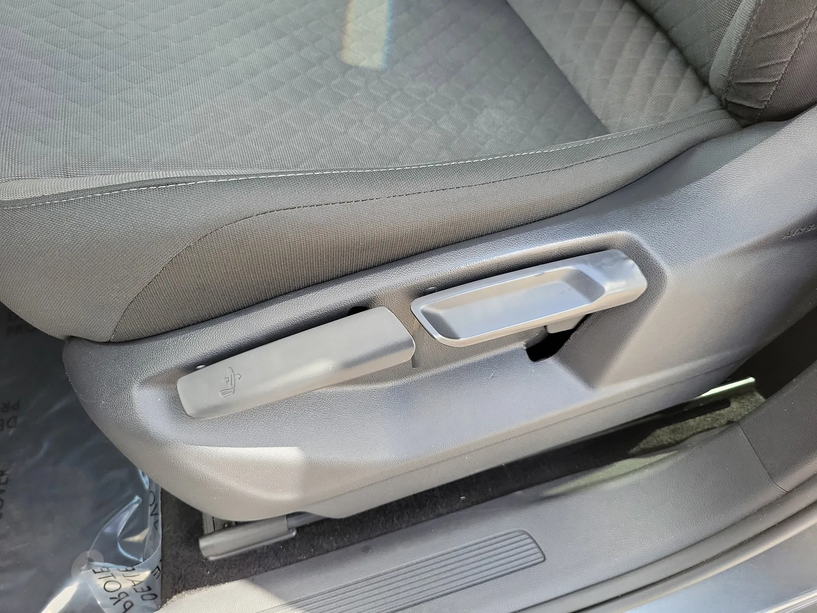 2019 Volkswagen Tiguan S photo 11