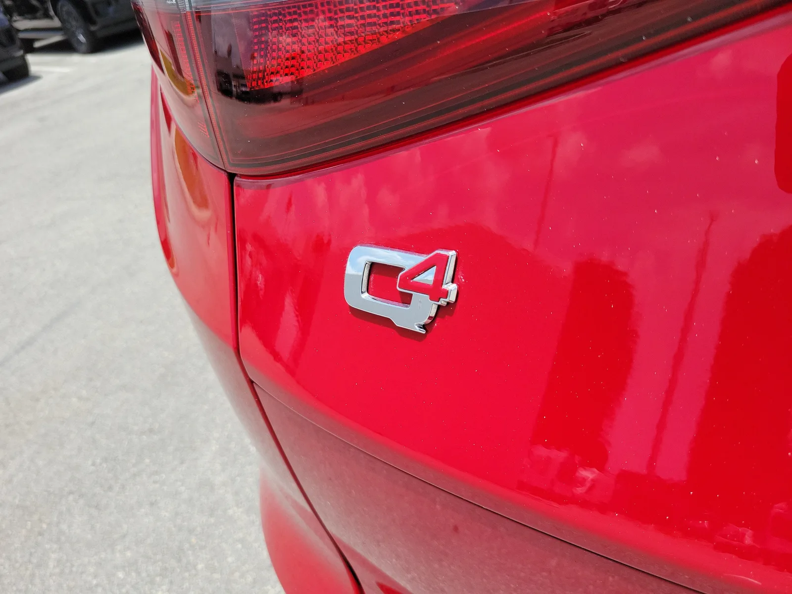 2022 Alfa Romeo Stelvio Veloce 4WD photo 33