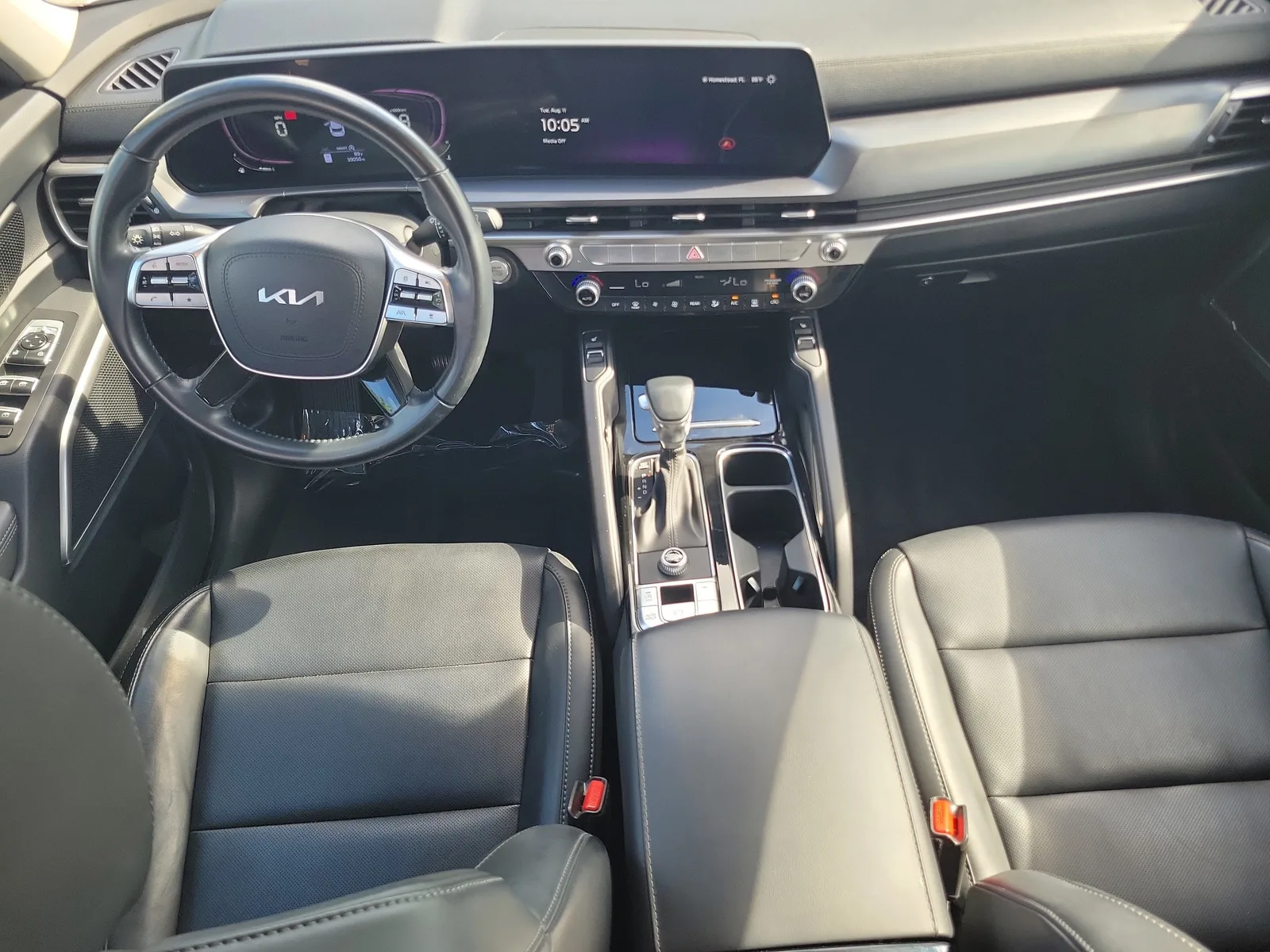 2024 Kia Telluride S photo 17
