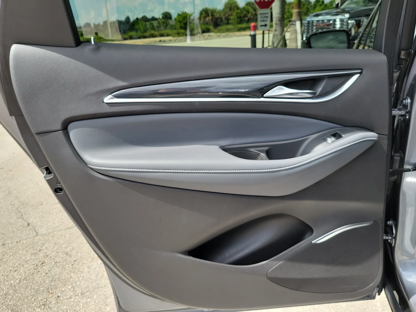 2021 Buick Enclave Premium photo 27