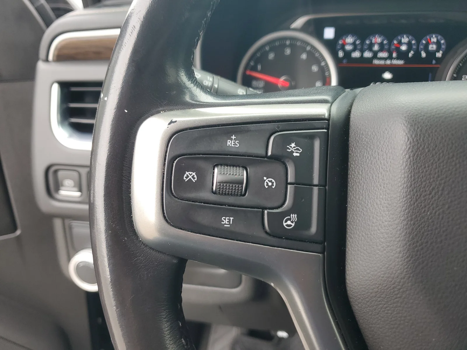 2021 Chevrolet Tahoe Premier photo 23